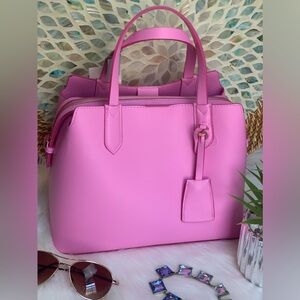 A New Day purse, pink w/gold trim, lots of pockets, zip center, clasp sides, nwt